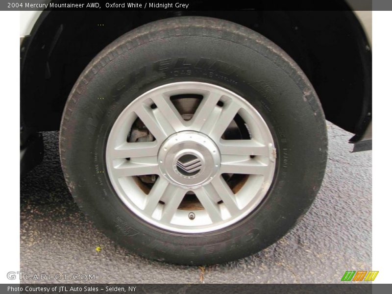 Oxford White / Midnight Grey 2004 Mercury Mountaineer AWD