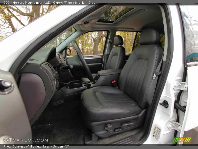 Oxford White / Midnight Grey 2004 Mercury Mountaineer AWD