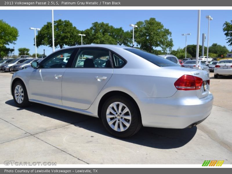 Platinum Gray Metallic / Titan Black 2013 Volkswagen Passat 2.5L S