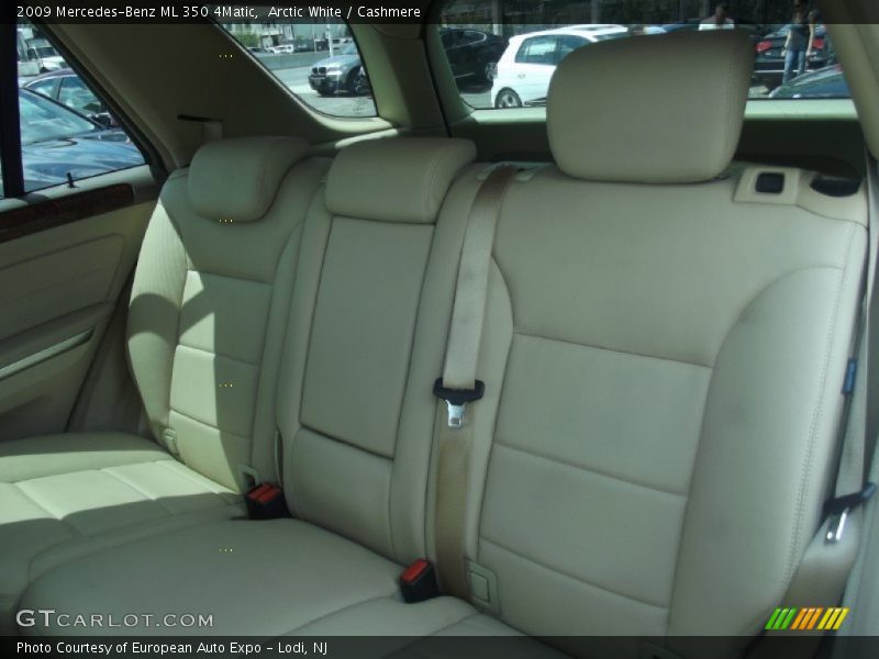Arctic White / Cashmere 2009 Mercedes-Benz ML 350 4Matic