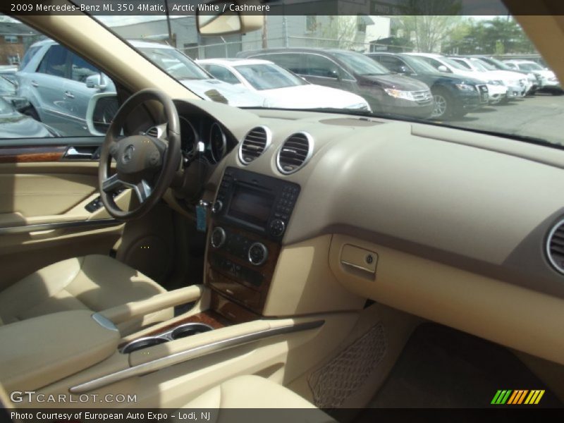 Arctic White / Cashmere 2009 Mercedes-Benz ML 350 4Matic