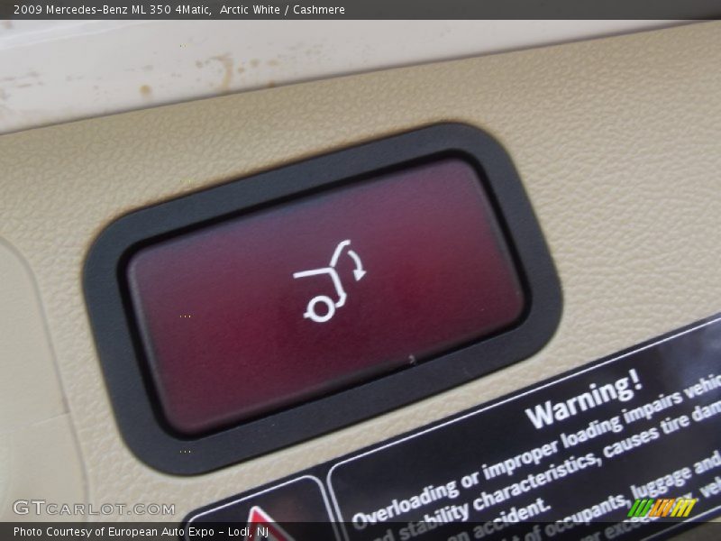 Arctic White / Cashmere 2009 Mercedes-Benz ML 350 4Matic