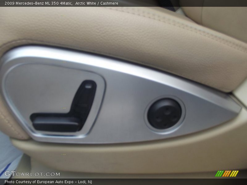 Arctic White / Cashmere 2009 Mercedes-Benz ML 350 4Matic