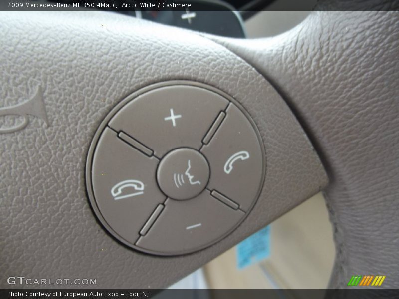 Arctic White / Cashmere 2009 Mercedes-Benz ML 350 4Matic