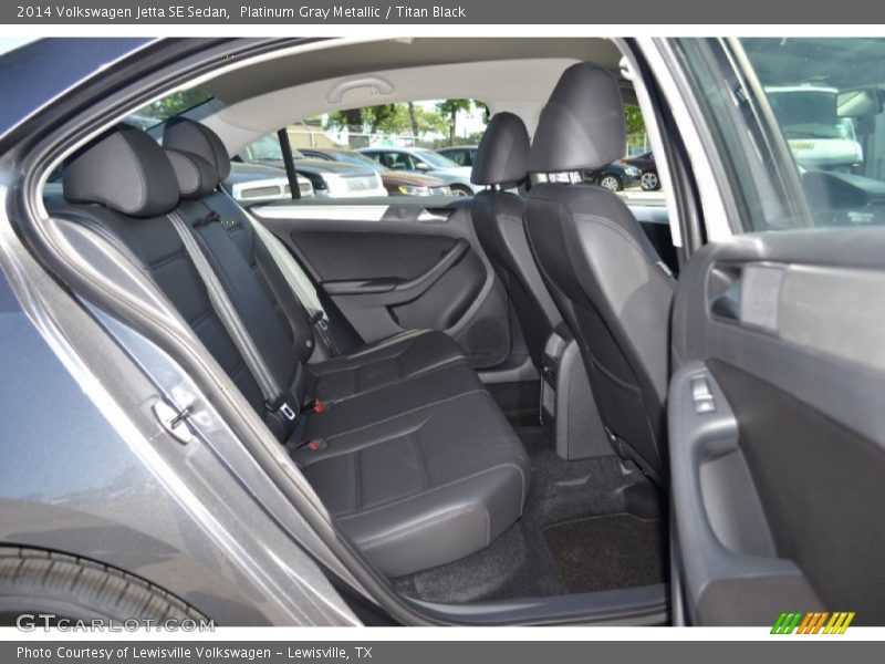 Platinum Gray Metallic / Titan Black 2014 Volkswagen Jetta SE Sedan