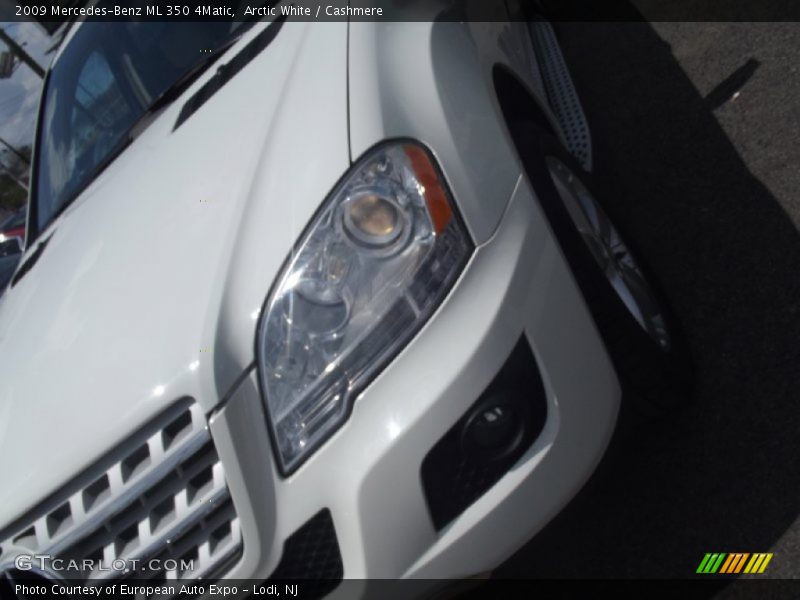 Arctic White / Cashmere 2009 Mercedes-Benz ML 350 4Matic