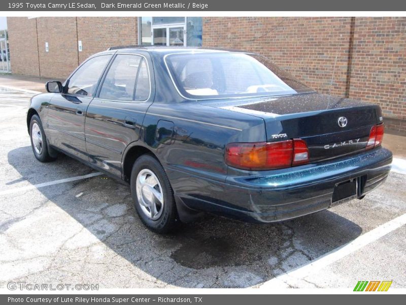 Dark Emerald Green Metallic / Beige 1995 Toyota Camry LE Sedan