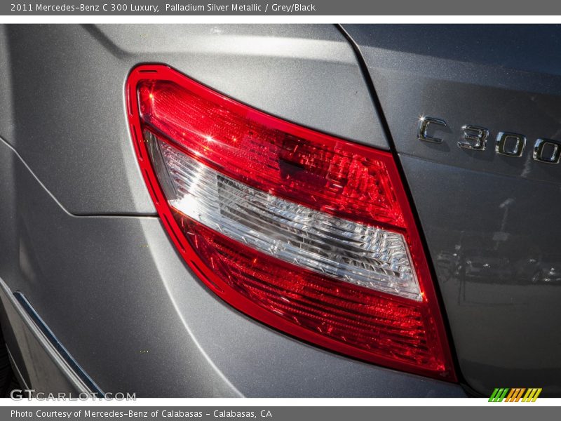 Palladium Silver Metallic / Grey/Black 2011 Mercedes-Benz C 300 Luxury