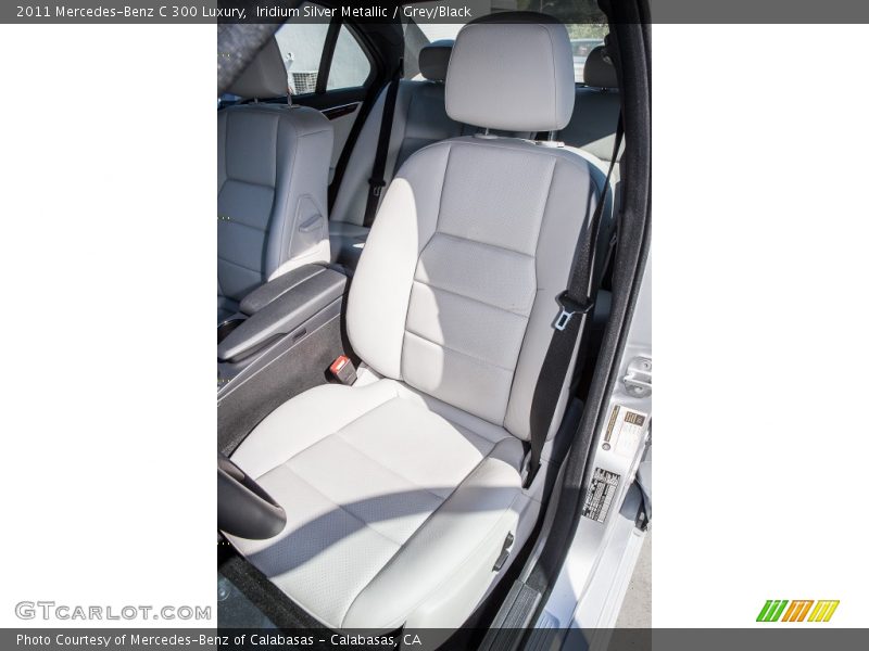 Iridium Silver Metallic / Grey/Black 2011 Mercedes-Benz C 300 Luxury