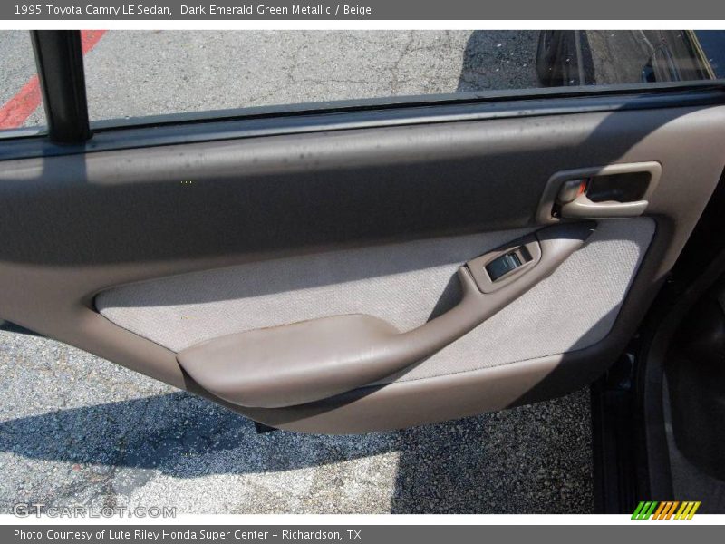 Dark Emerald Green Metallic / Beige 1995 Toyota Camry LE Sedan