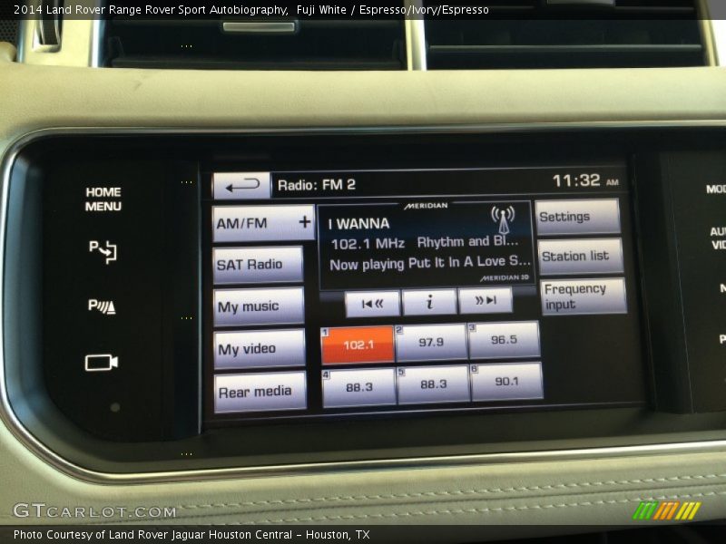 Controls of 2014 Range Rover Sport Autobiography