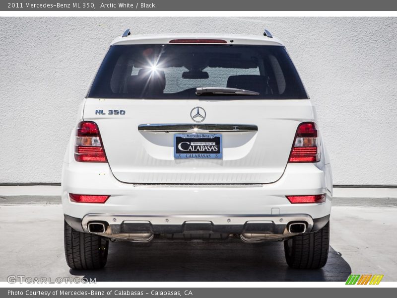 Arctic White / Black 2011 Mercedes-Benz ML 350