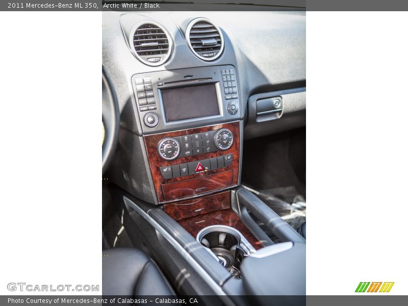 Arctic White / Black 2011 Mercedes-Benz ML 350