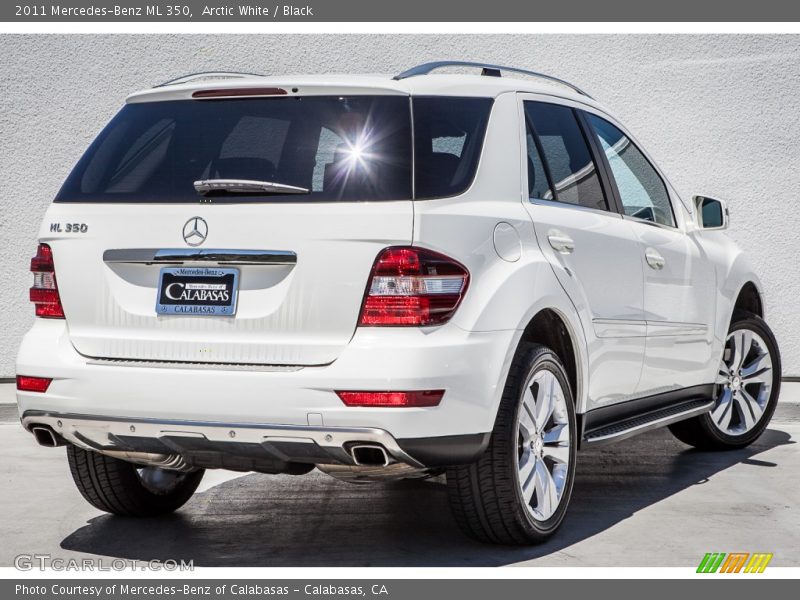 Arctic White / Black 2011 Mercedes-Benz ML 350