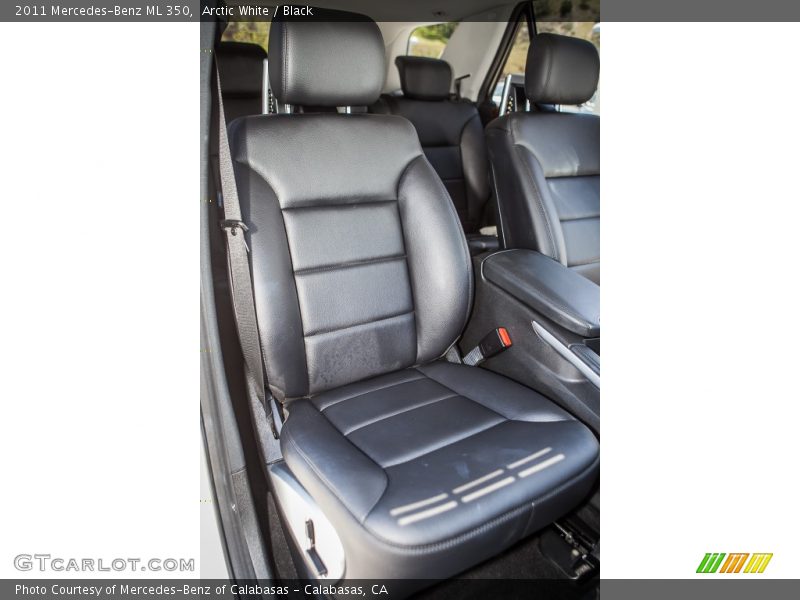 Arctic White / Black 2011 Mercedes-Benz ML 350