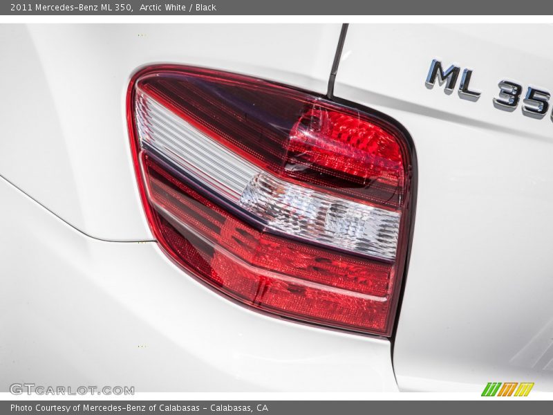 Arctic White / Black 2011 Mercedes-Benz ML 350