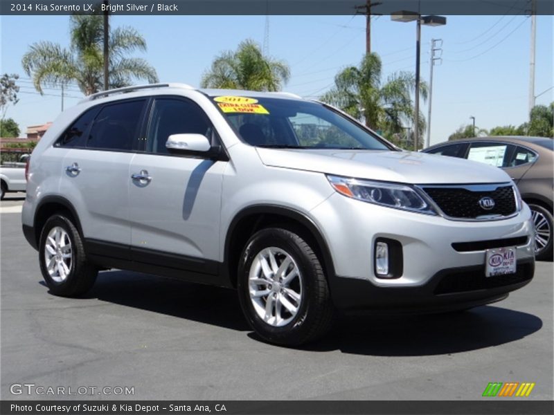 Bright Silver / Black 2014 Kia Sorento LX