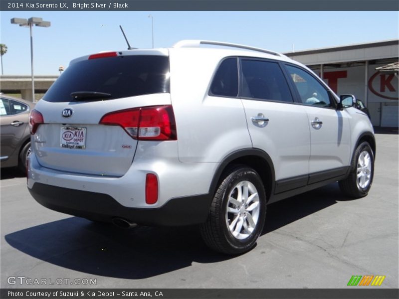 Bright Silver / Black 2014 Kia Sorento LX