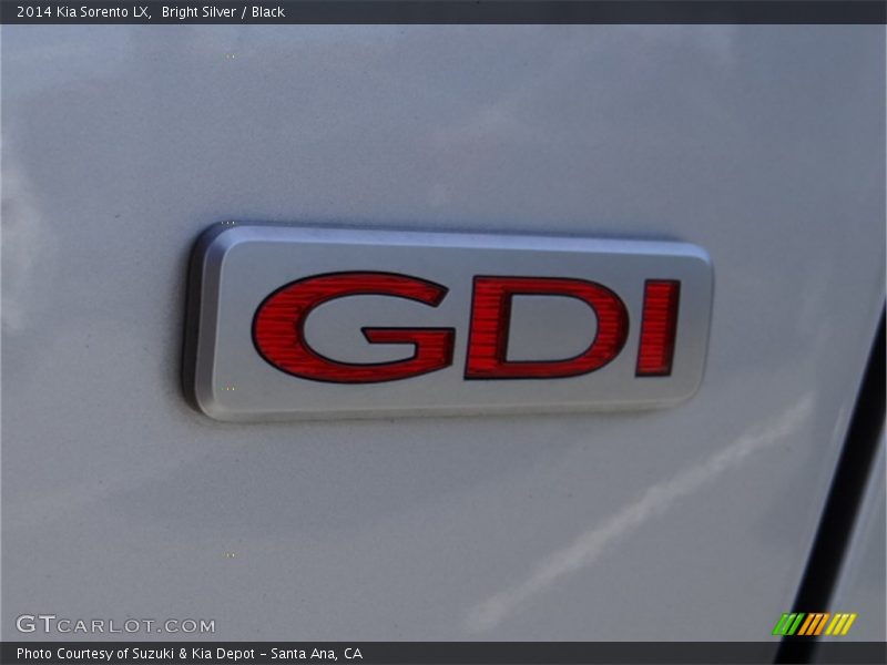 Bright Silver / Black 2014 Kia Sorento LX