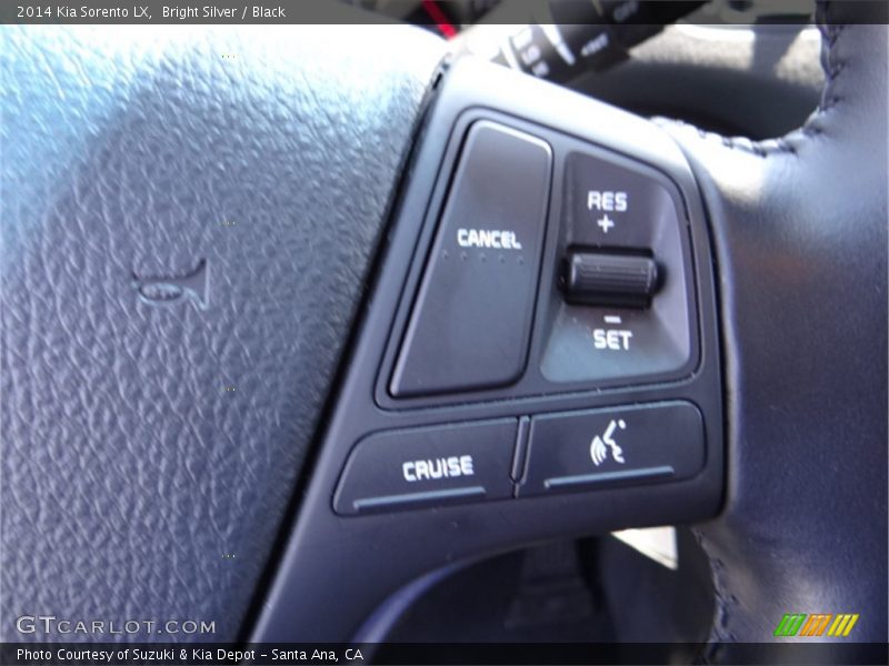 Bright Silver / Black 2014 Kia Sorento LX