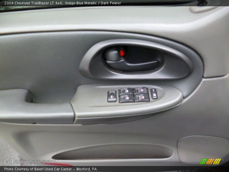 Indigo Blue Metallic / Dark Pewter 2004 Chevrolet TrailBlazer LT 4x4