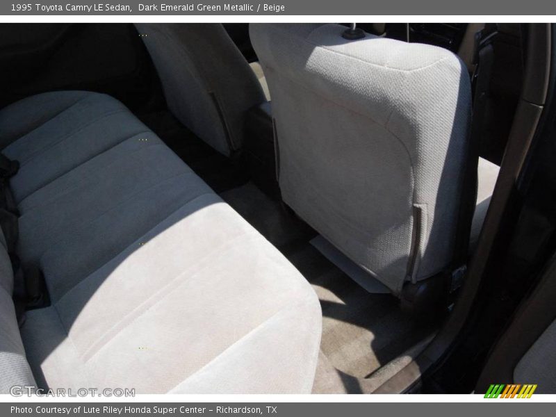 Dark Emerald Green Metallic / Beige 1995 Toyota Camry LE Sedan