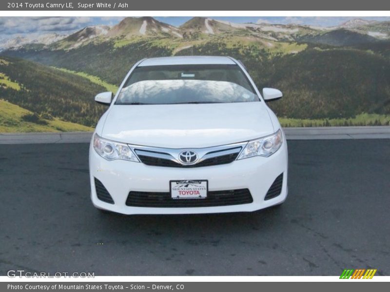 Super White / Ash 2014 Toyota Camry LE