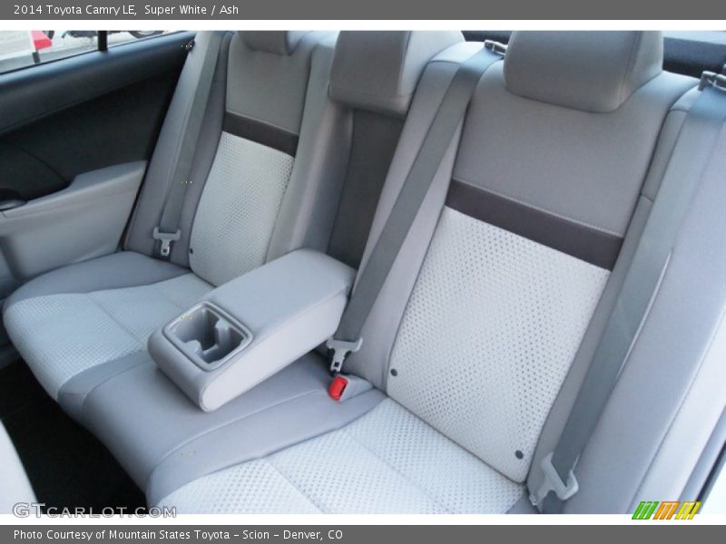 Super White / Ash 2014 Toyota Camry LE