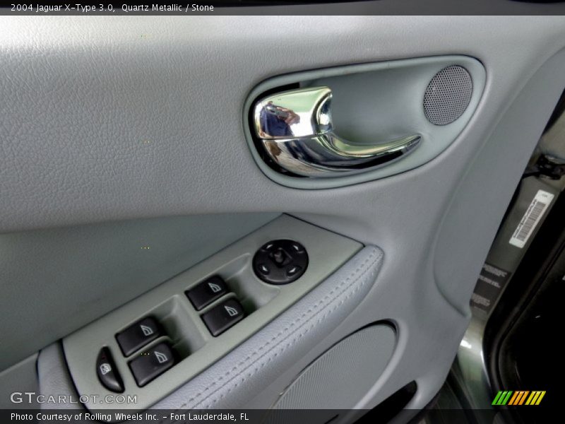 Quartz Metallic / Stone 2004 Jaguar X-Type 3.0