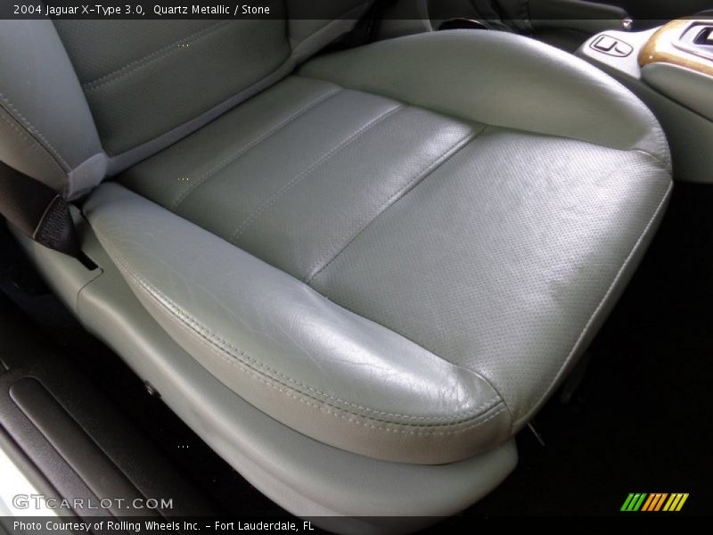 Quartz Metallic / Stone 2004 Jaguar X-Type 3.0