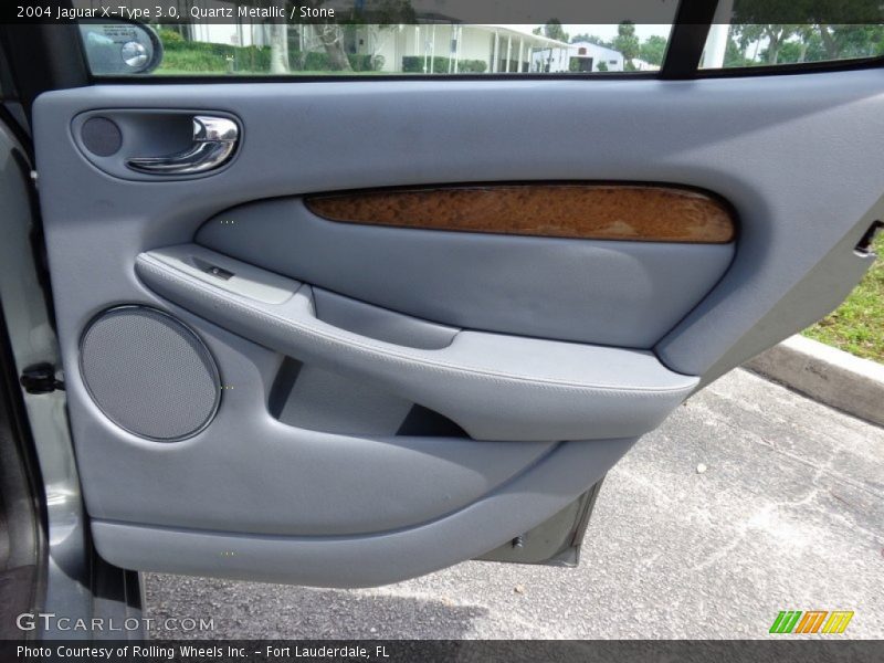 Door Panel of 2004 X-Type 3.0