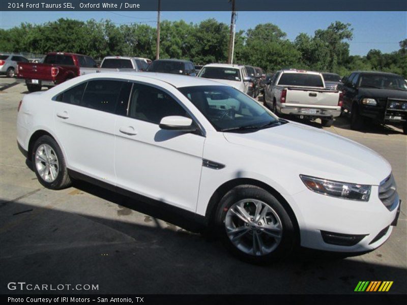  2014 Taurus SEL Oxford White