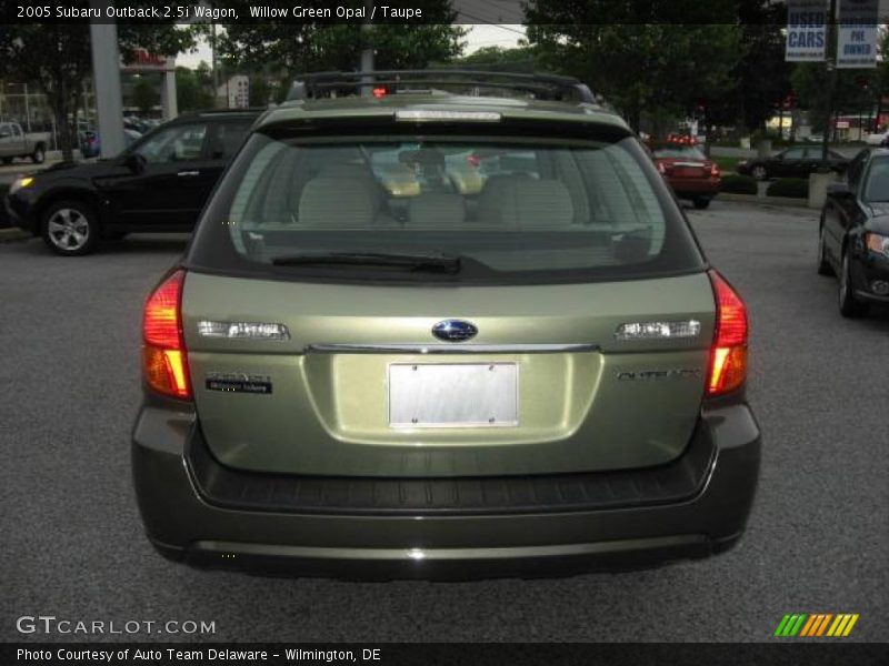 Willow Green Opal / Taupe 2005 Subaru Outback 2.5i Wagon