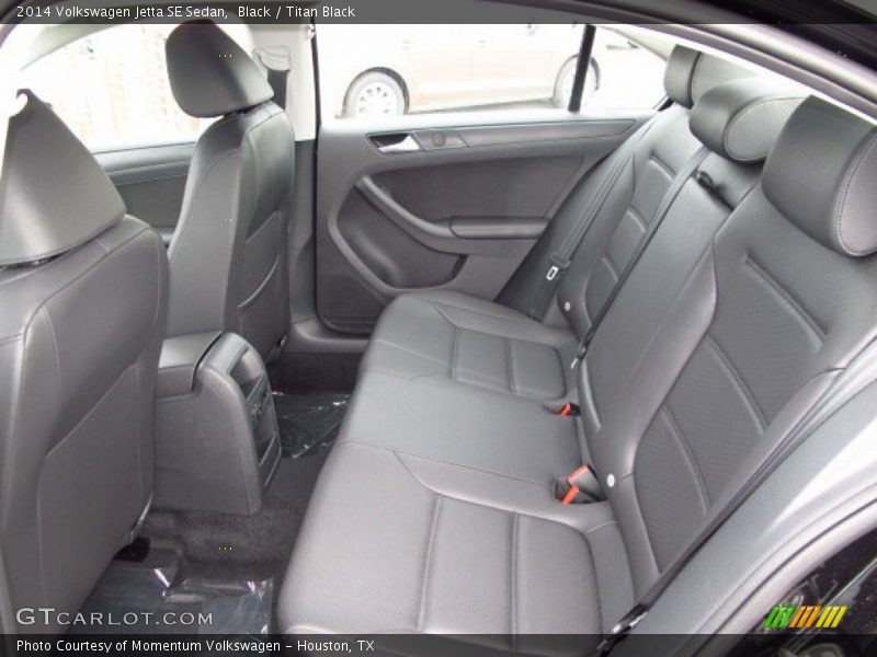 Black / Titan Black 2014 Volkswagen Jetta SE Sedan