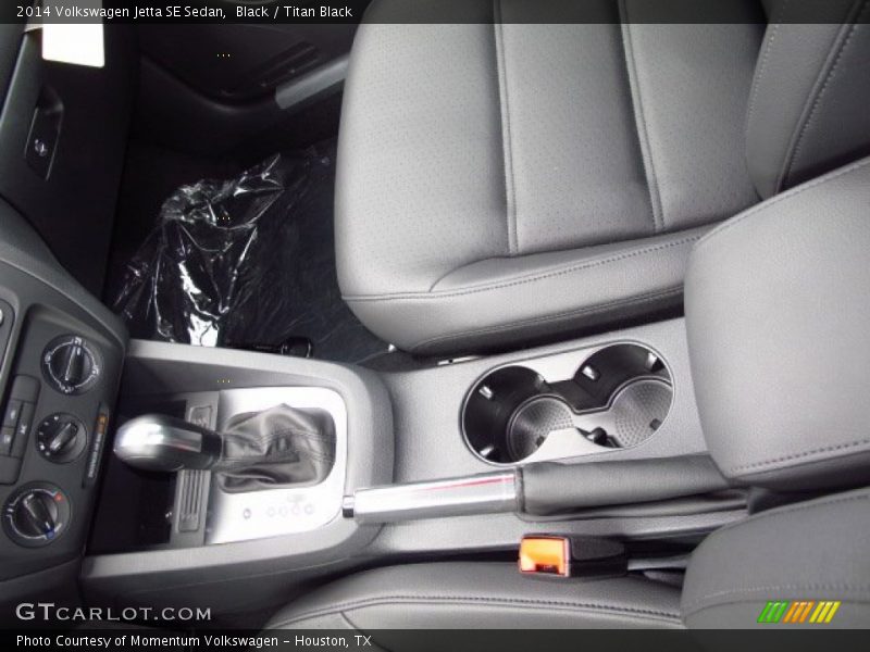 Black / Titan Black 2014 Volkswagen Jetta SE Sedan