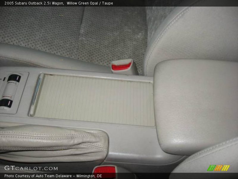 Willow Green Opal / Taupe 2005 Subaru Outback 2.5i Wagon