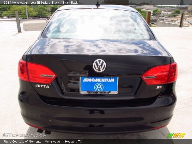Black / Titan Black 2014 Volkswagen Jetta SE Sedan