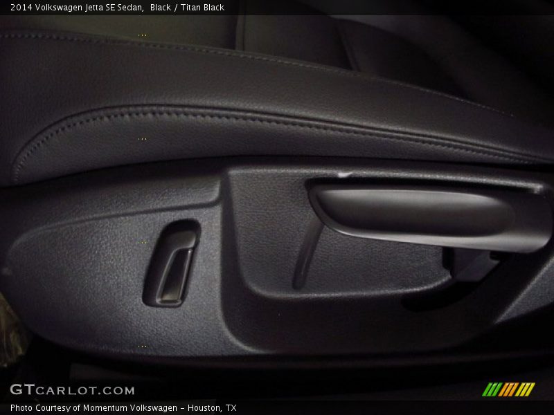 Black / Titan Black 2014 Volkswagen Jetta SE Sedan
