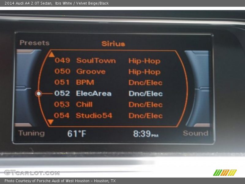 Ibis White / Velvet Beige/Black 2014 Audi A4 2.0T Sedan