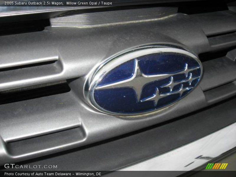 Willow Green Opal / Taupe 2005 Subaru Outback 2.5i Wagon