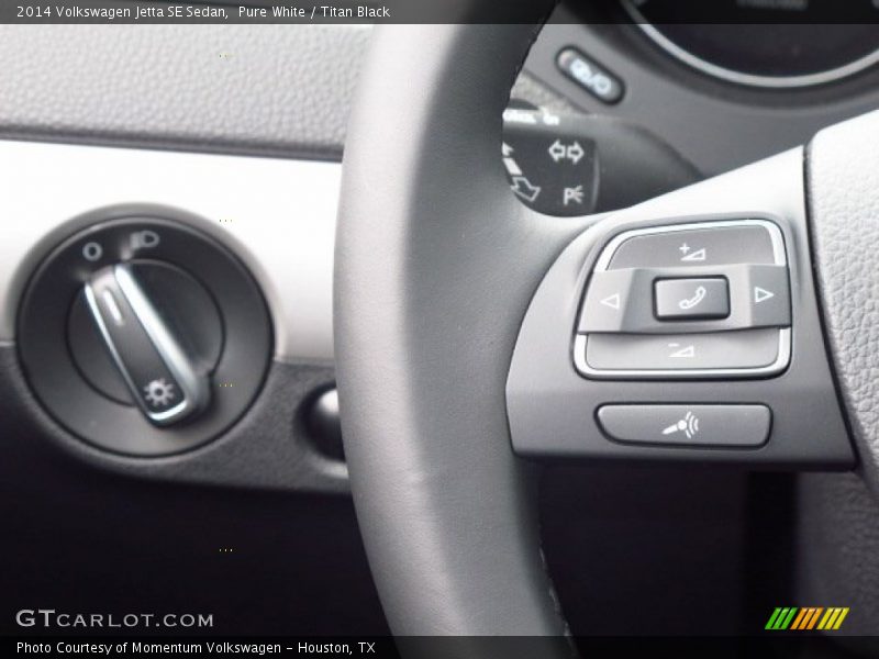 Pure White / Titan Black 2014 Volkswagen Jetta SE Sedan