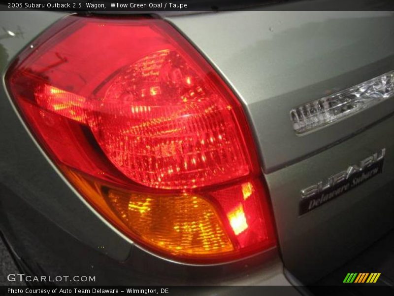 Willow Green Opal / Taupe 2005 Subaru Outback 2.5i Wagon