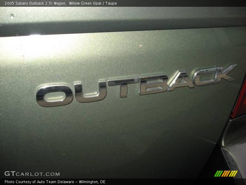 Willow Green Opal / Taupe 2005 Subaru Outback 2.5i Wagon