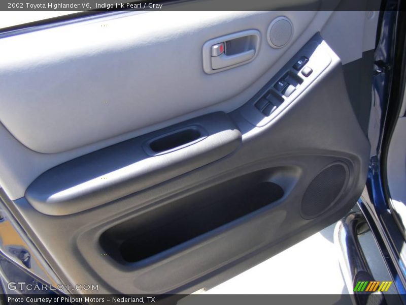 Indigo Ink Pearl / Gray 2002 Toyota Highlander V6