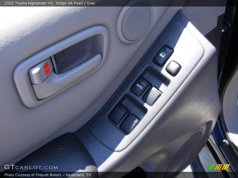 Indigo Ink Pearl / Gray 2002 Toyota Highlander V6