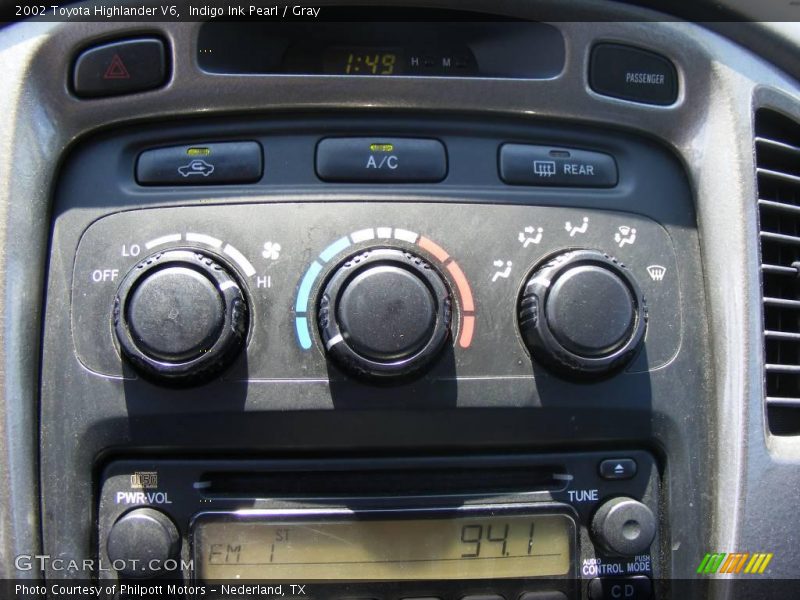Indigo Ink Pearl / Gray 2002 Toyota Highlander V6