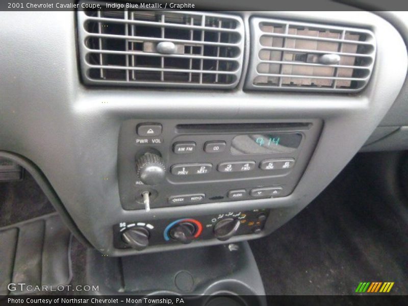 Indigo Blue Metallic / Graphite 2001 Chevrolet Cavalier Coupe
