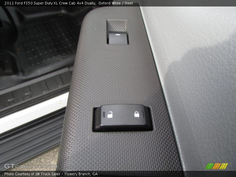 Oxford White / Steel 2011 Ford F350 Super Duty XL Crew Cab 4x4 Dually