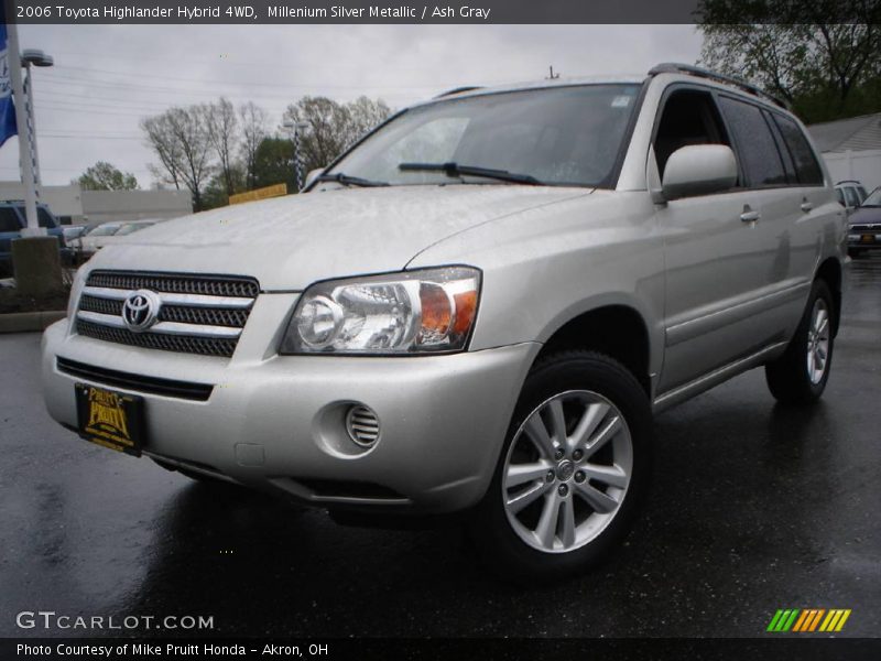 Millenium Silver Metallic / Ash Gray 2006 Toyota Highlander Hybrid 4WD