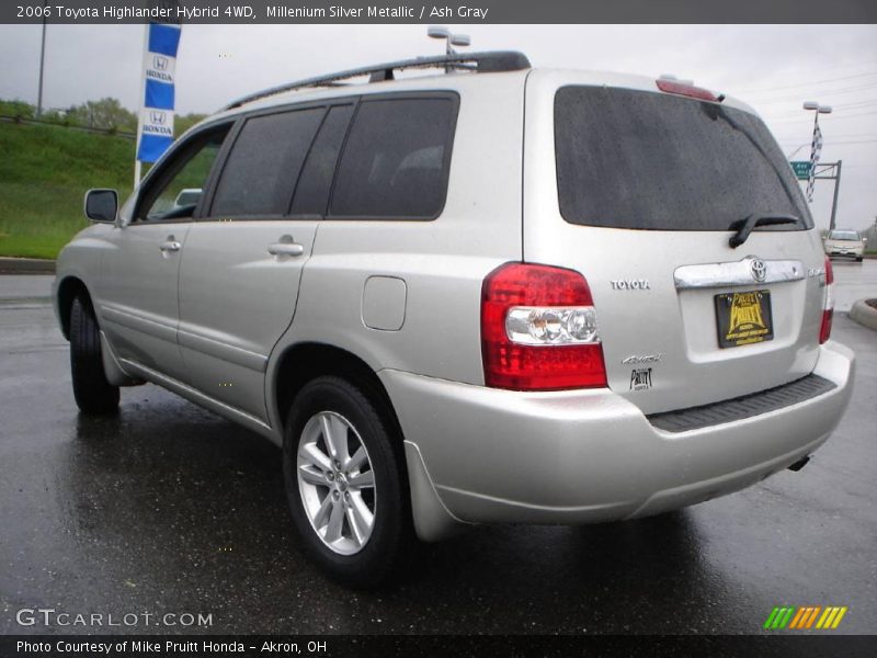 Millenium Silver Metallic / Ash Gray 2006 Toyota Highlander Hybrid 4WD